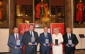 Burmistrz Marek Charzewski z tytułem "Orzeł Samorządu" 