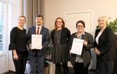 Organizatorki Ogólnopolskiej Akcji Zdrowotnej „Spacer po Zdrowie – Zaproś Swojego Lekarza” z wizytą u burmistrza