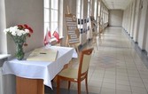 Wystawa i wpis do księgi pamiątkowej z okazji 30 rocznicy pierwszych częściowo wolnych wyborów 