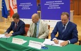 W Urzędzie Marszałkowskim podpisano umowę na termomodernizację