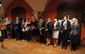 Burmistrz wręczył nagrody z okazji Dnia Edukacji Narodowej