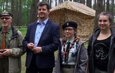 Burmistrz odwiedził malborskich harcerzy na obozie w Papierni